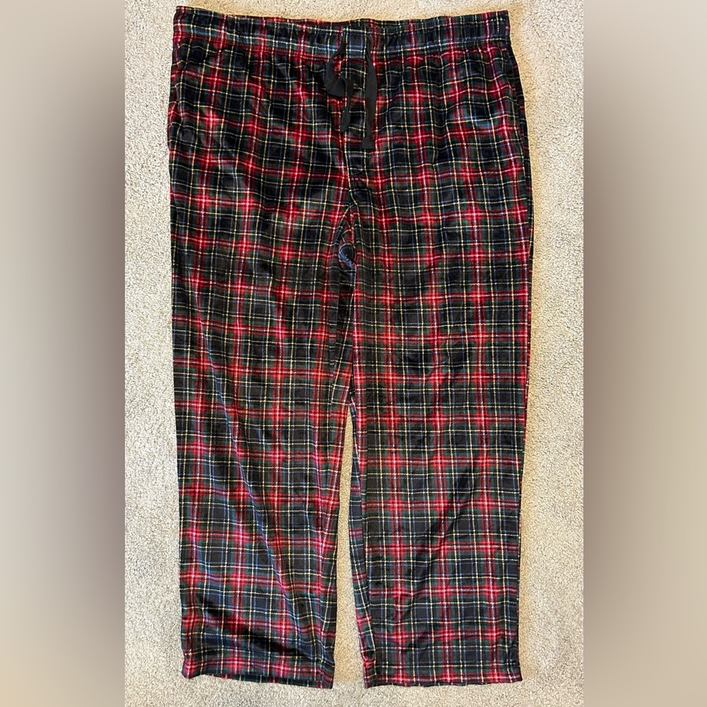 Men’s XXL pajama and lounge pants. SO soft. Saddlebred brand.